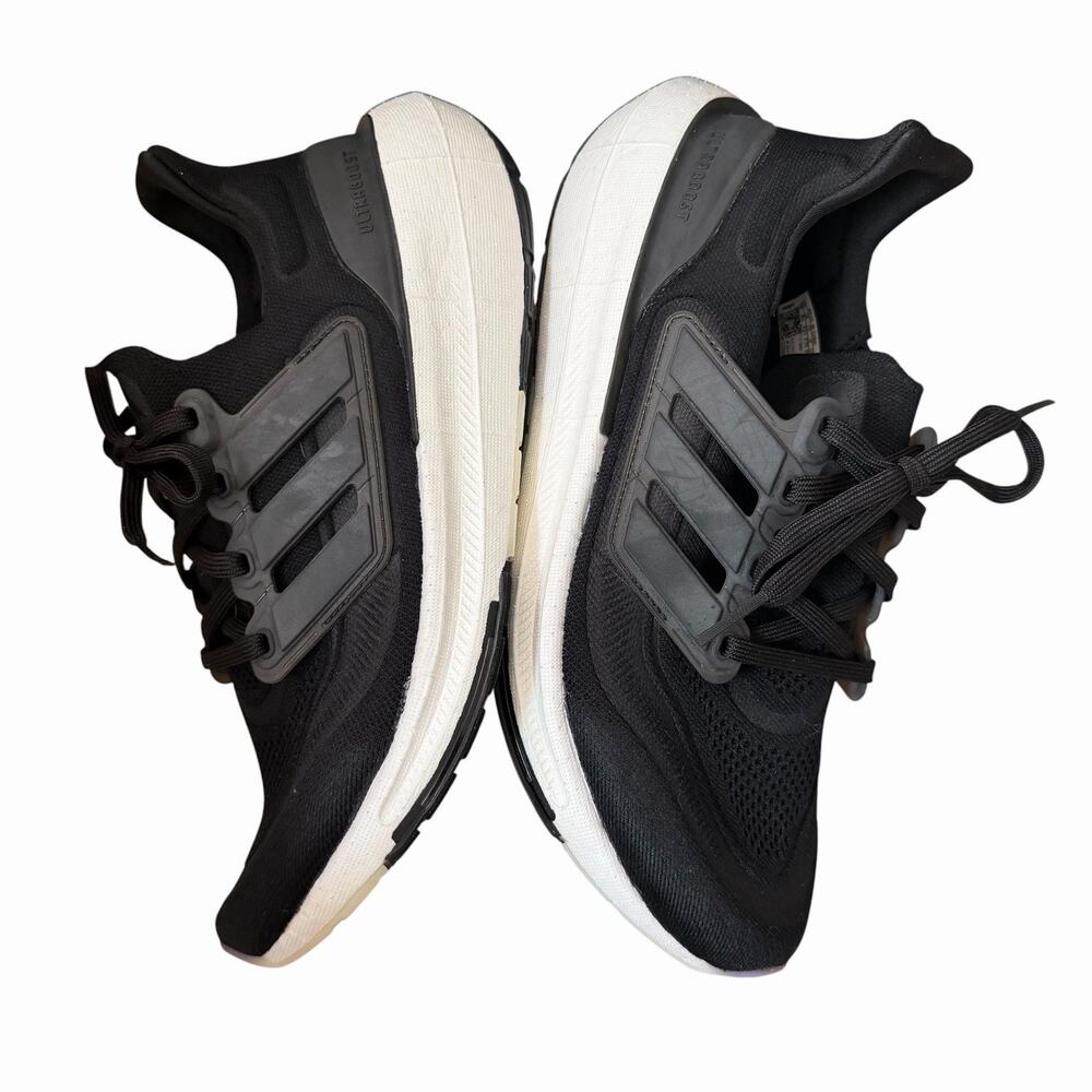 Adidas Womens 10 Ultraboost Light Sneakers Black White Running Shoes Lace Up Box - Picture 6 of 15